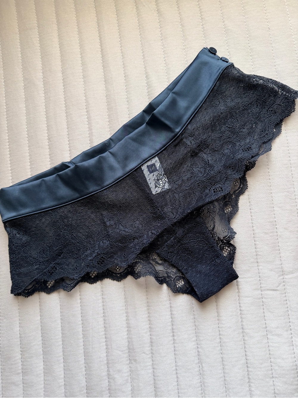 NWT GAP Love Collection Lace Hipster Black Size Small